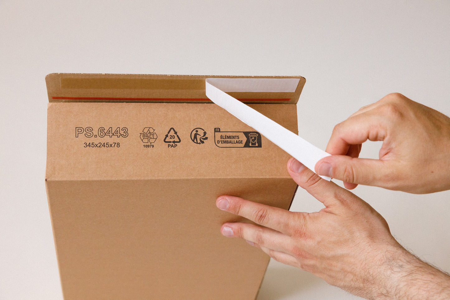 Versandboxen aus Wellpappe
