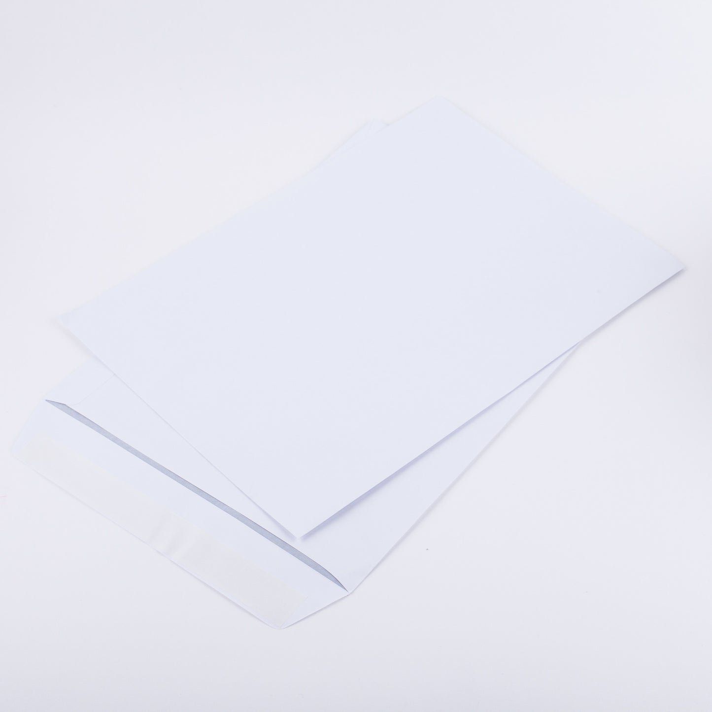 Versandtasche weiß ohne Fenster DIN B4 (250x353mm) 100g/m² haftklebend (160106)
