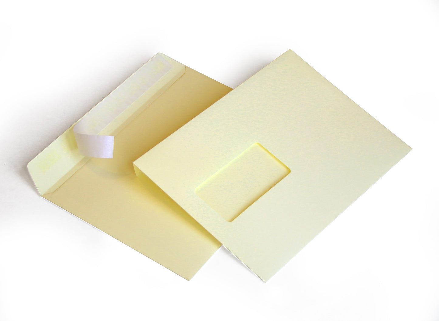 Briefumschlag mit Fenster (vanille) DIN C5 162x229 mm 120g/m² haftklebend   (300AF)