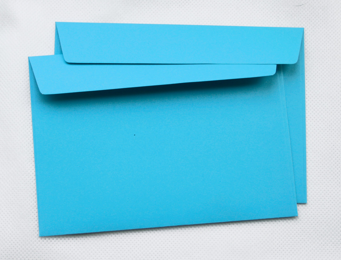 Briefumschlag ohne Fenster (blau) DIN C5162 x 229 mm 120g/m² haftlebend (309A)